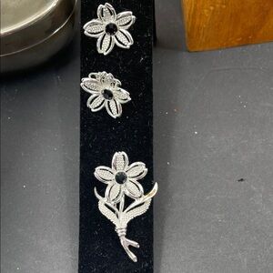 2.7.26-27 Sarah Coventry Silvertone & Black Floral Brooch Set